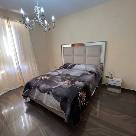 Room Station Giulia Naples Extérieur photo