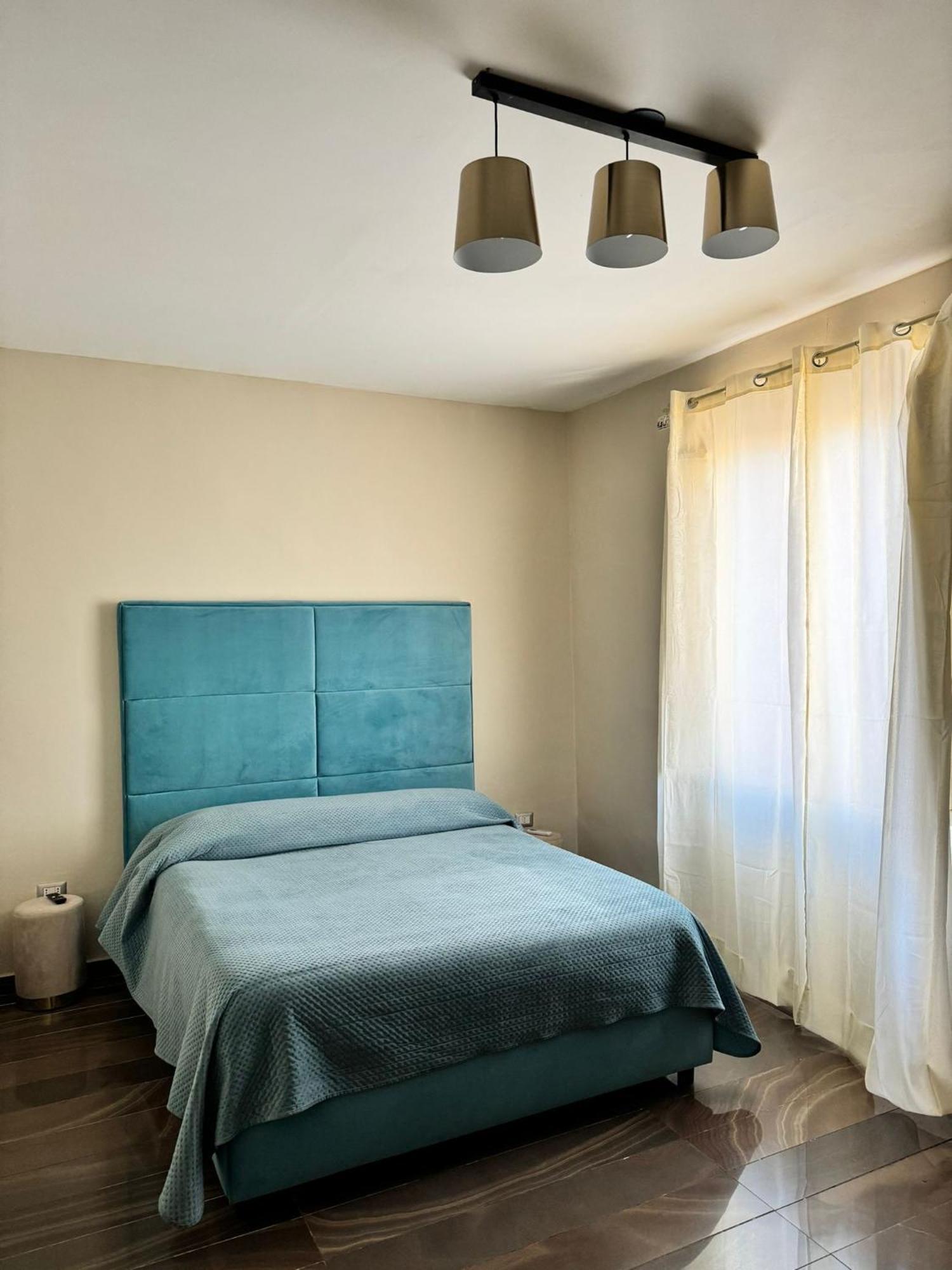 Room Station Giulia Naples Extérieur photo
