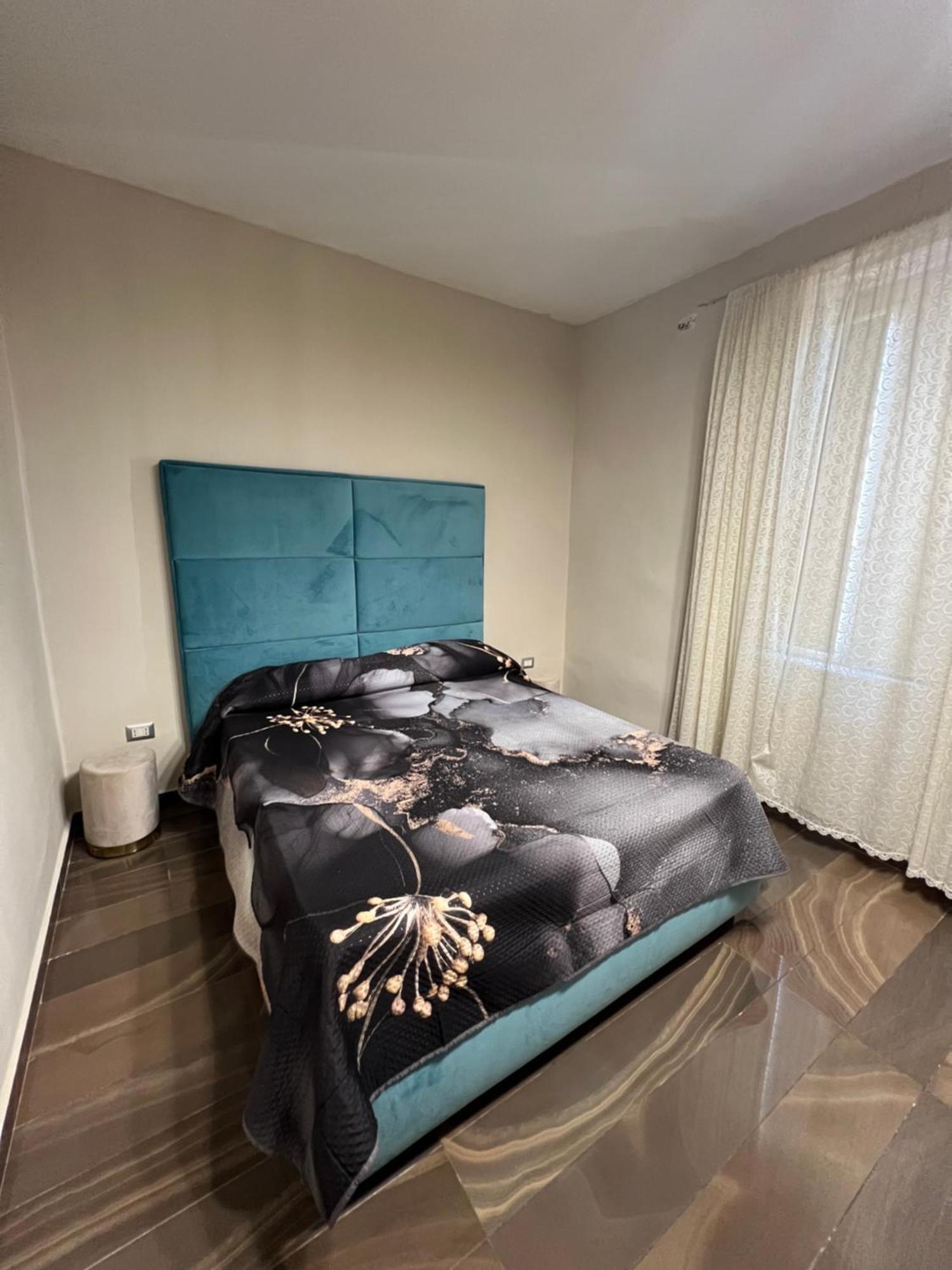 Room Station Giulia Naples Extérieur photo